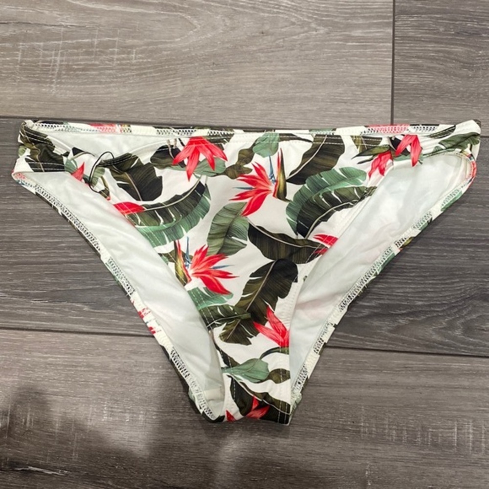 NWOT!‎ Banana Moon Plant Printed Bikini Bottom